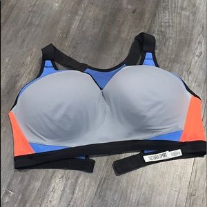 Victoria Sport Razor Back Sports Bra